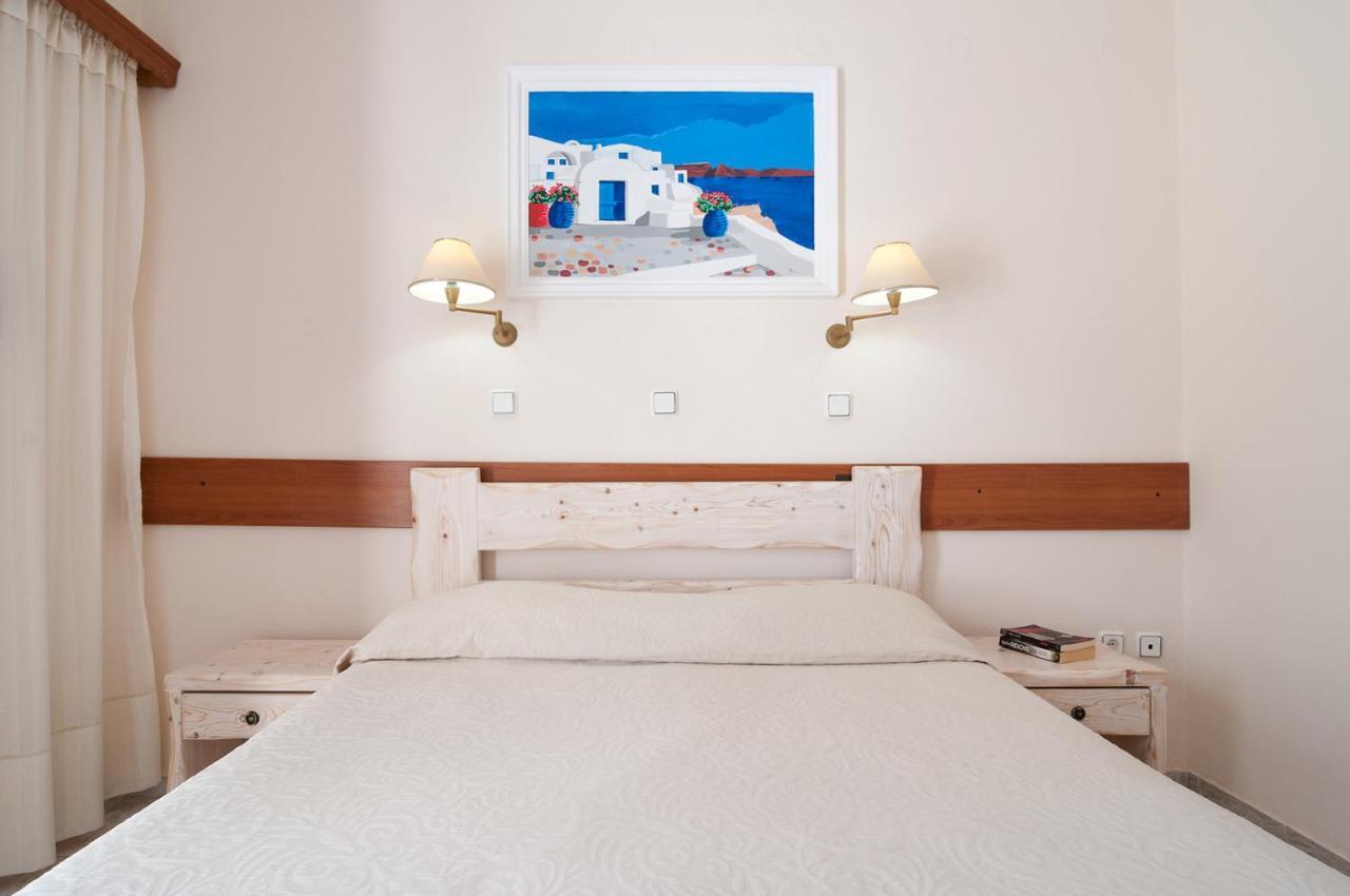 Holiday Beach Resort Santorini Perissa  Exteriör bild